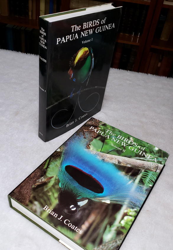 The Birds of Papua New Guinea, Including the Bismarck Archipelago and Bougainville (Two Volumes)